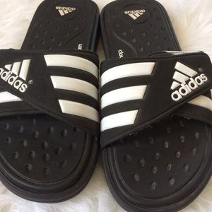 adidas Shoes - adidas | Sandal Flats Slides Cloud foam sz 9 adidas Shoes - adidas | Sandal Flats Slides Cloud foam sz 9